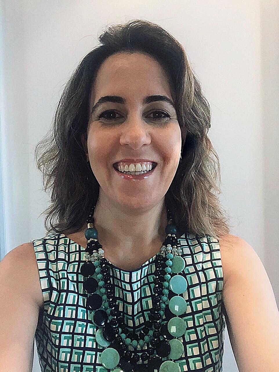 Dra. Graziela Furtado Scarpelli Ferreira