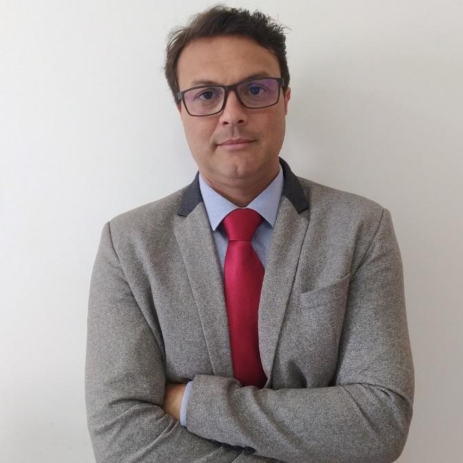 Dr. José Roberto Leite